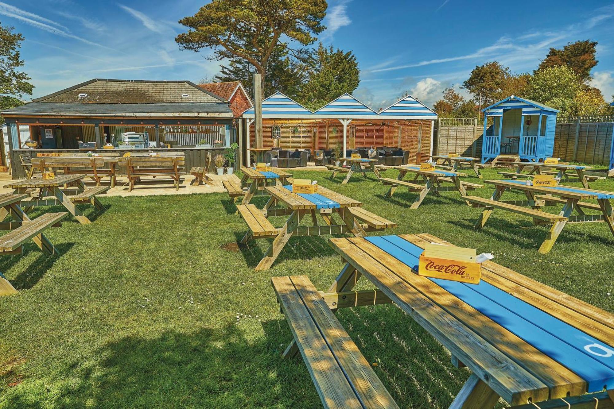 The Wittering Hotel เวสต์วิทเทอริง ภายนอก รูปภาพ